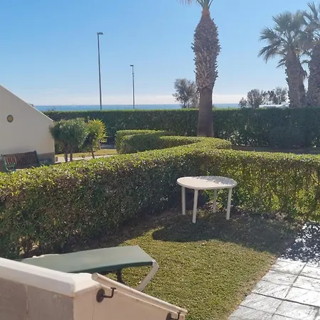 Casa Descanso Nudista * Vera